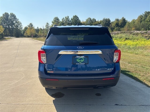 2022 Ford Explorer XLT photo 3