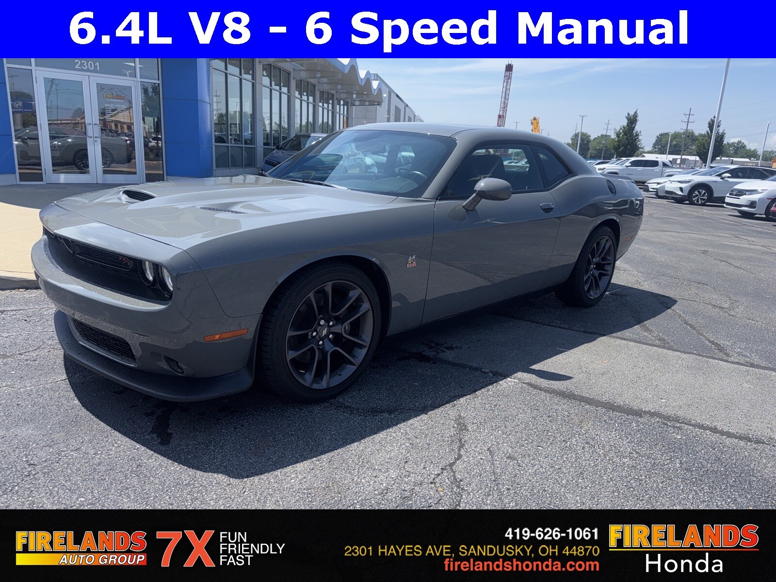 2023 Dodge Challenger R/T Scat Pack photo 2