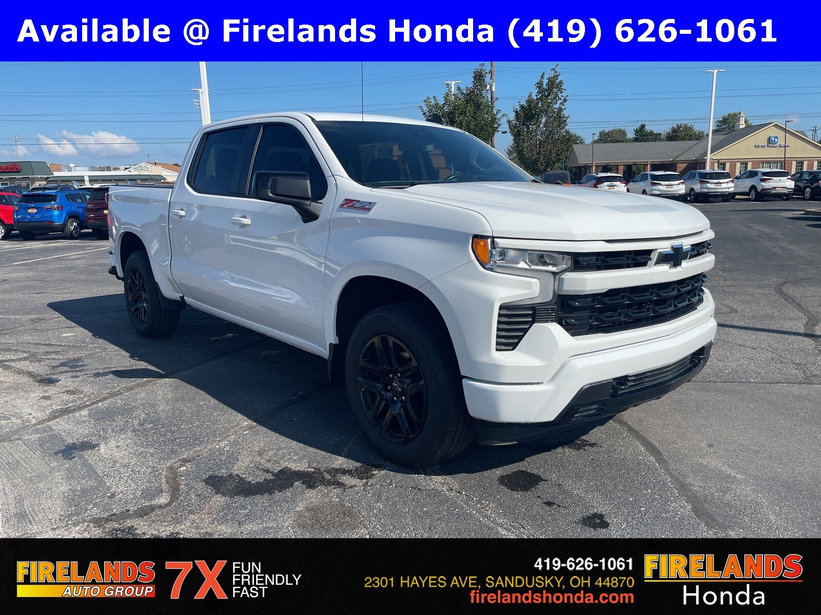 2022 Chevrolet Silverado 1500 RST photo 4