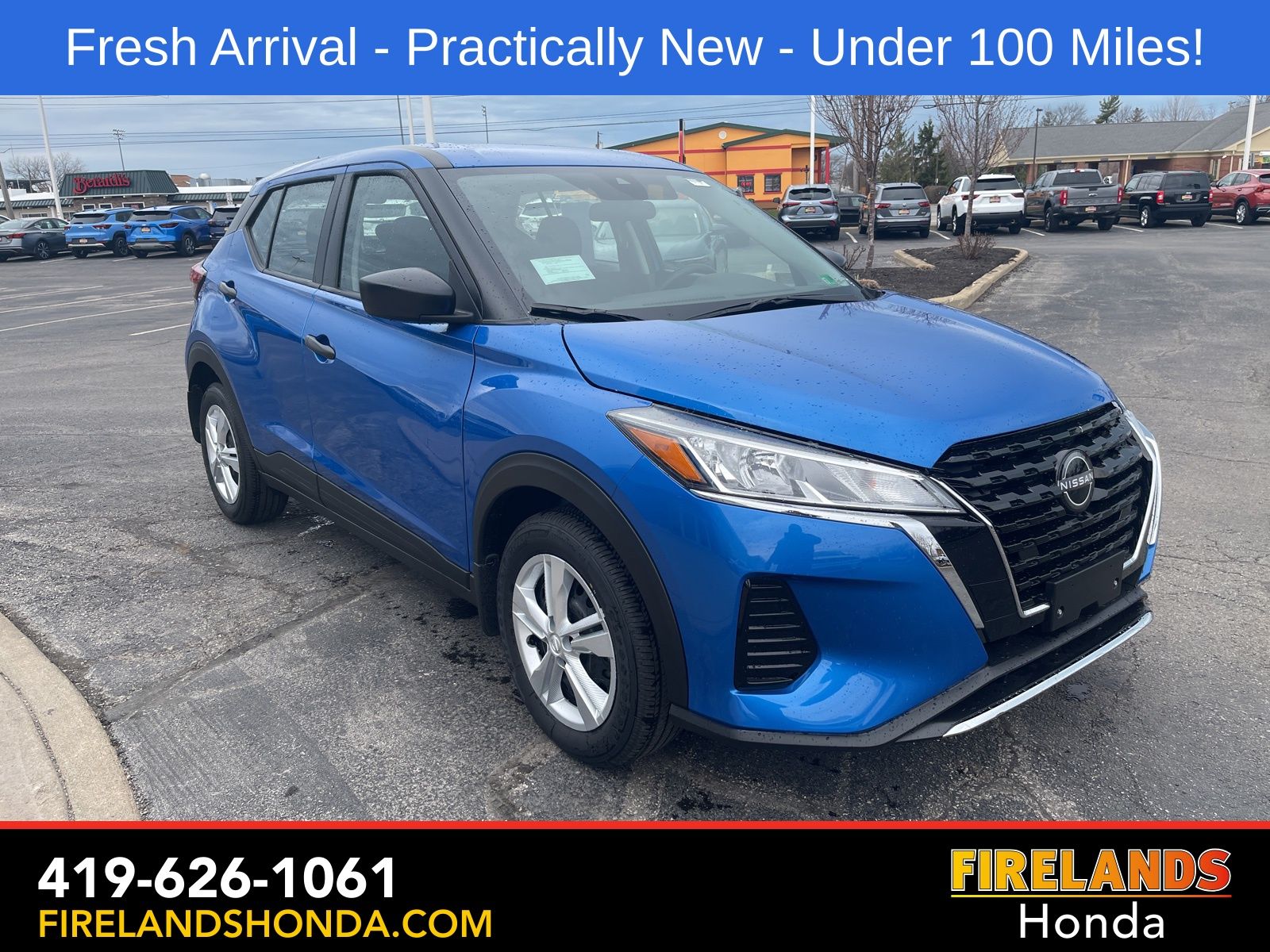 2025 Nissan KICKS PLAY Base - Photo 4