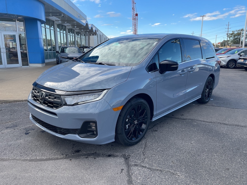 New 2026 Honda Odyssey Sport-L Van Passenger