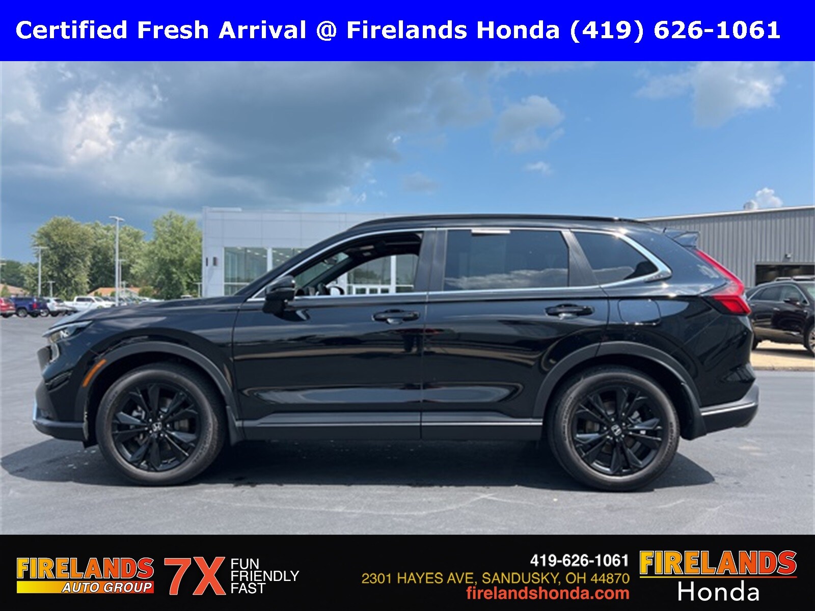 2025 Honda CR-V Hybrid Sport Touring photo 4