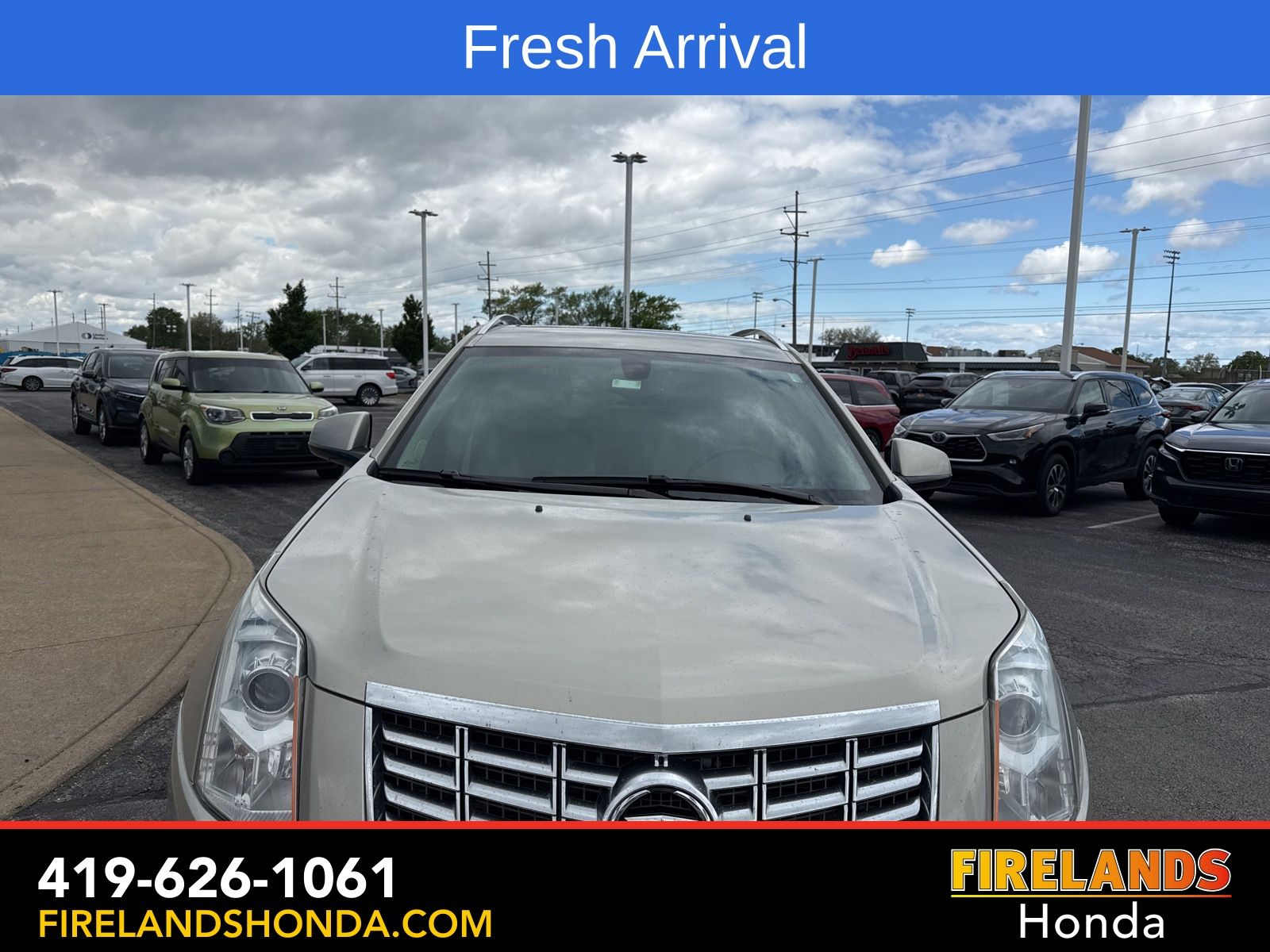 Used 2014 Cadillac SRX Luxury Collection with VIN 3GYFNBE38ES615478 for sale in Sandusky, OH
