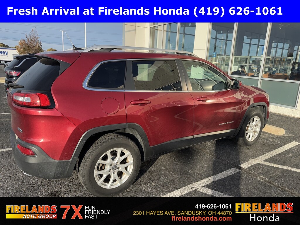 Used 2015 Jeep Cherokee Latitude 4x4 SUV