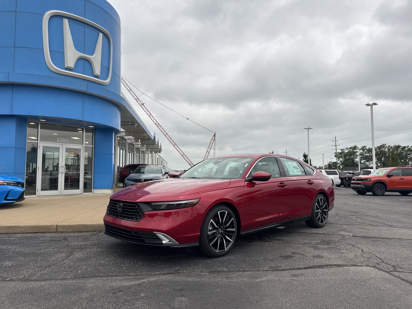 2025 Honda Accord Hybrid Touring's photo