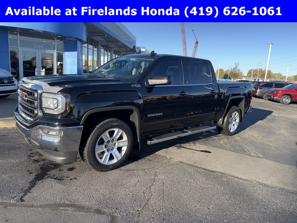 Used 2018 GMC Sierra 1500 SLE Truck Crew Cab