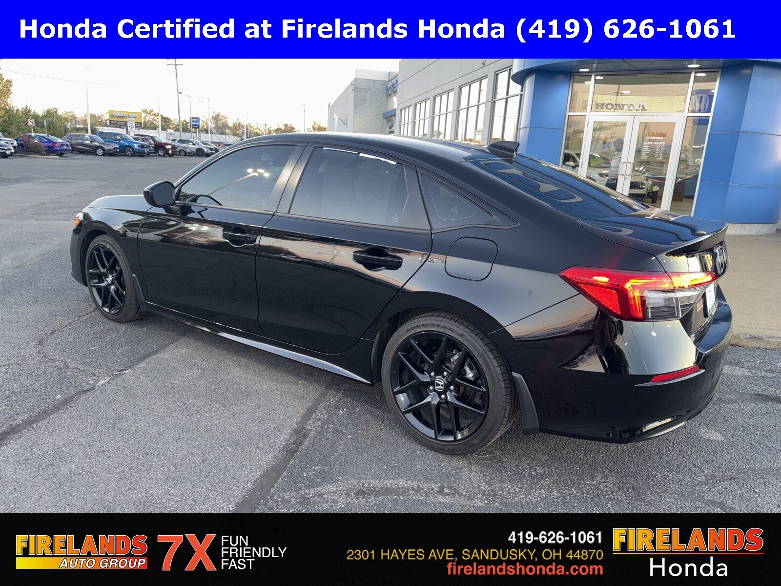 2024 Honda Civic Sport photo 2