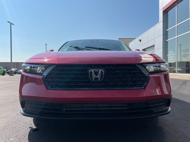 2024 Honda Accord LX photo 2