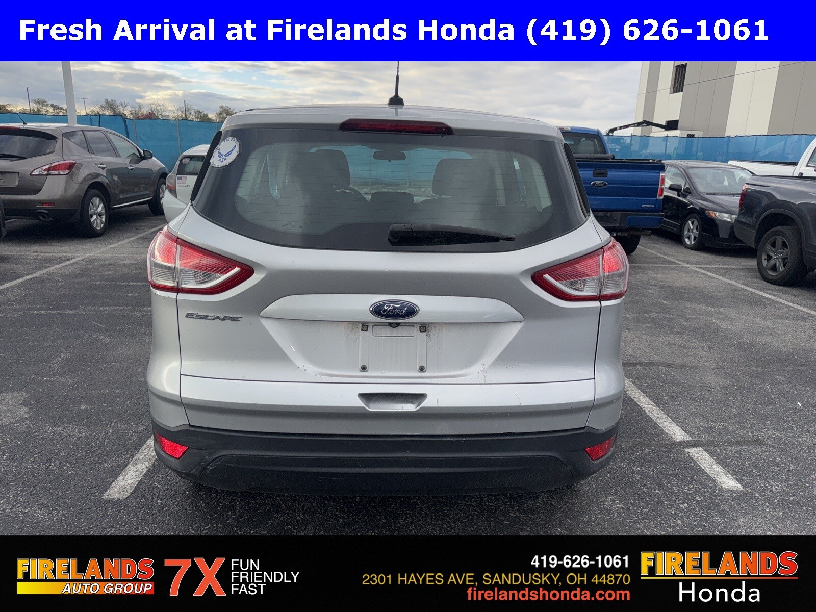 2015 Ford Escape S photo 3