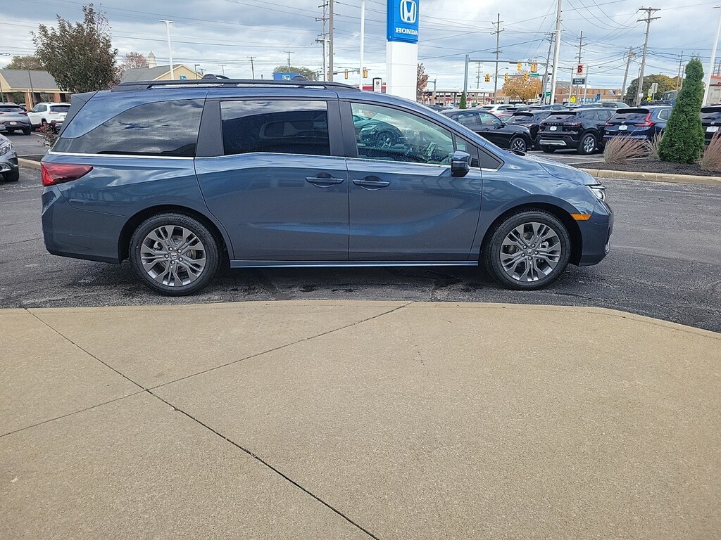 New 2026 Honda Odyssey Touring Van Passenger