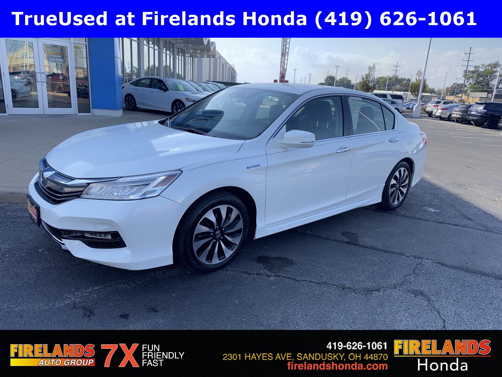 2017 Honda Accord Hybrid Touring photo 2