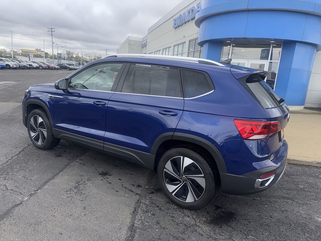 Used 2024 Volkswagen Taos 1.5T SE SUV