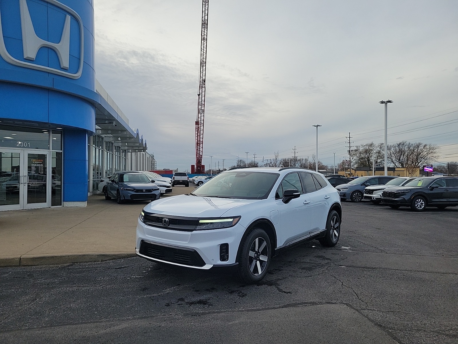 2026 Honda Prologue Touring's photo