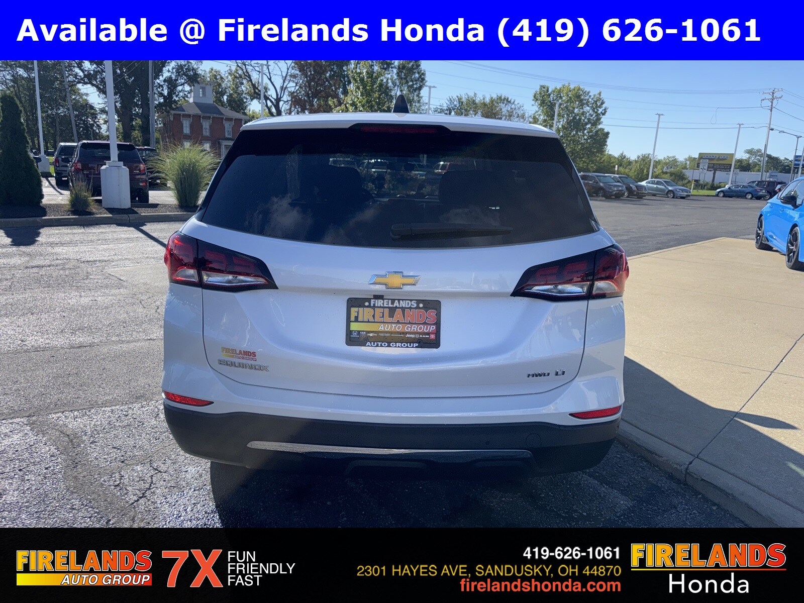 2022 Chevrolet Equinox LT photo 3
