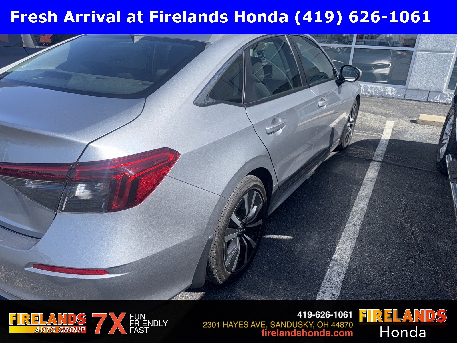 2023 Honda Civic EX photo 4