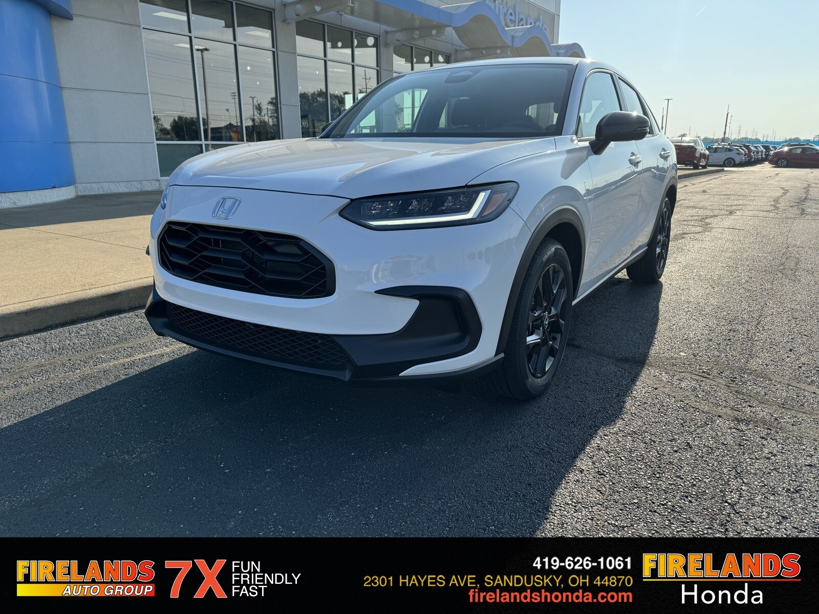 2025 Honda HR-V Sport photo 2