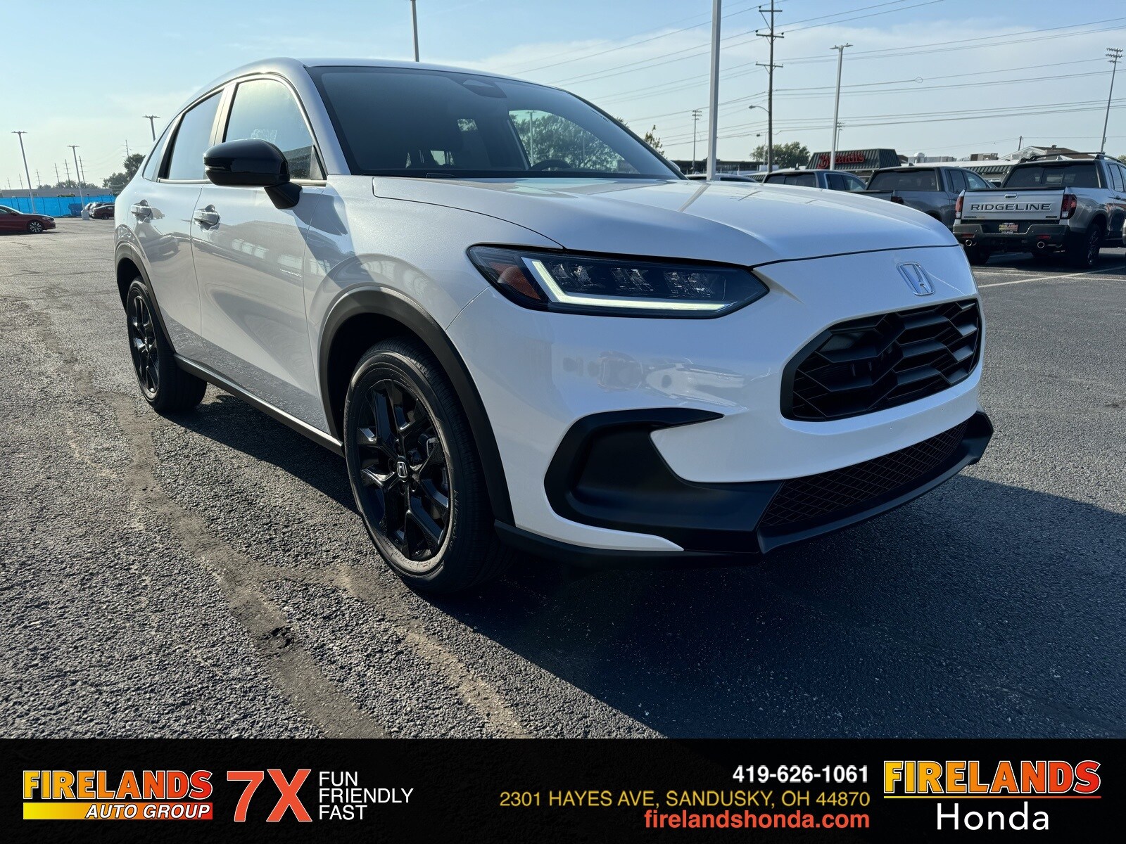 2025 Honda HR-V Sport photo 3