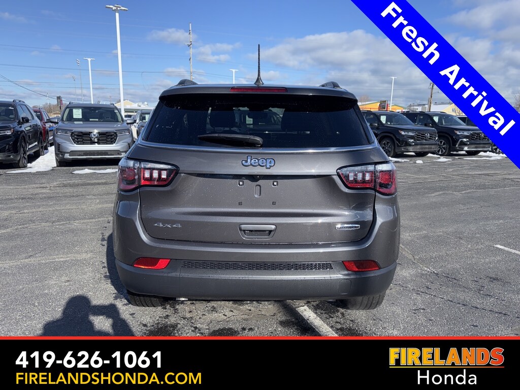 Used 2024 Jeep Compass Latitude Lux SUV