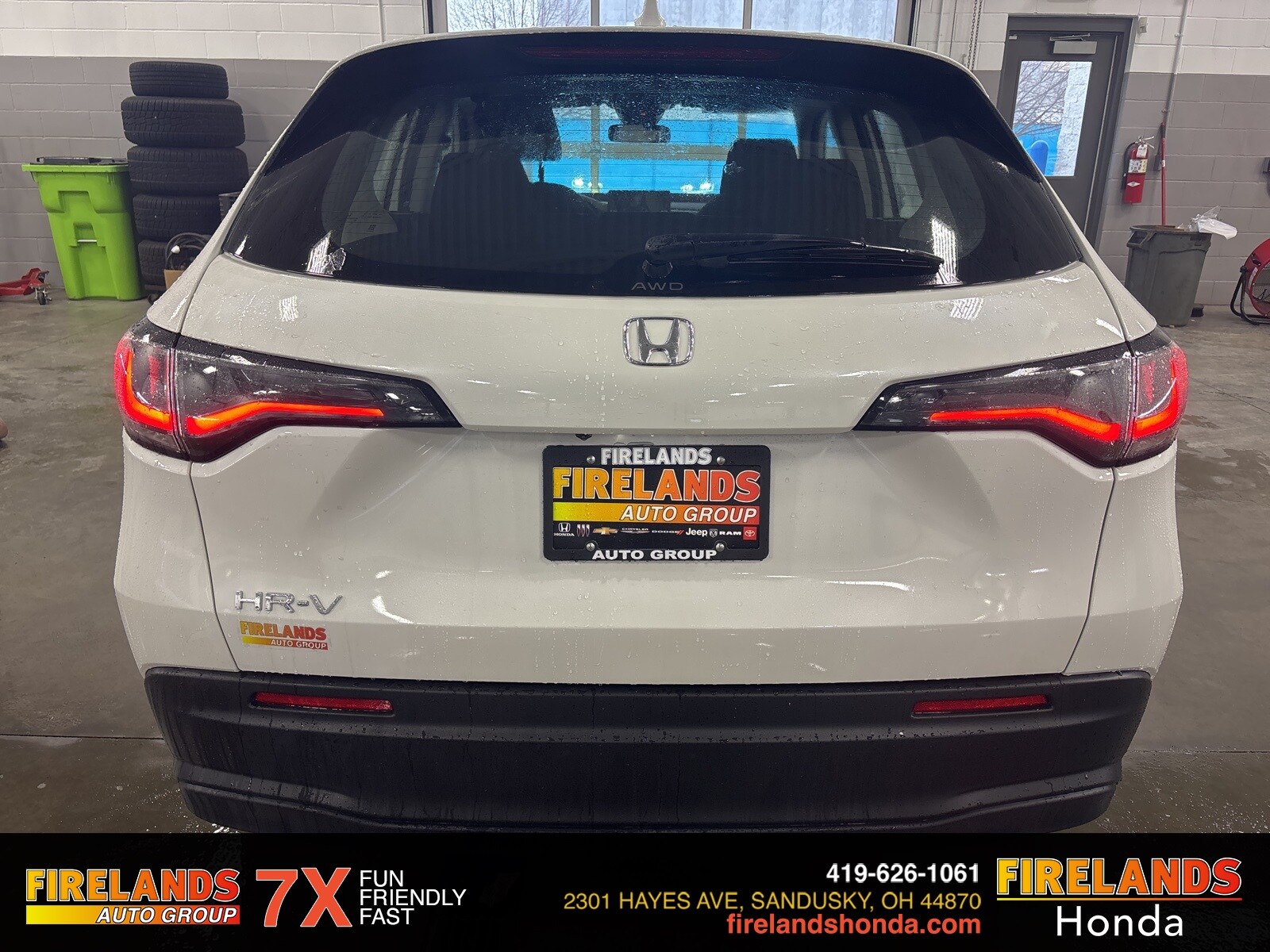 2025 Honda HR-V LX photo 3