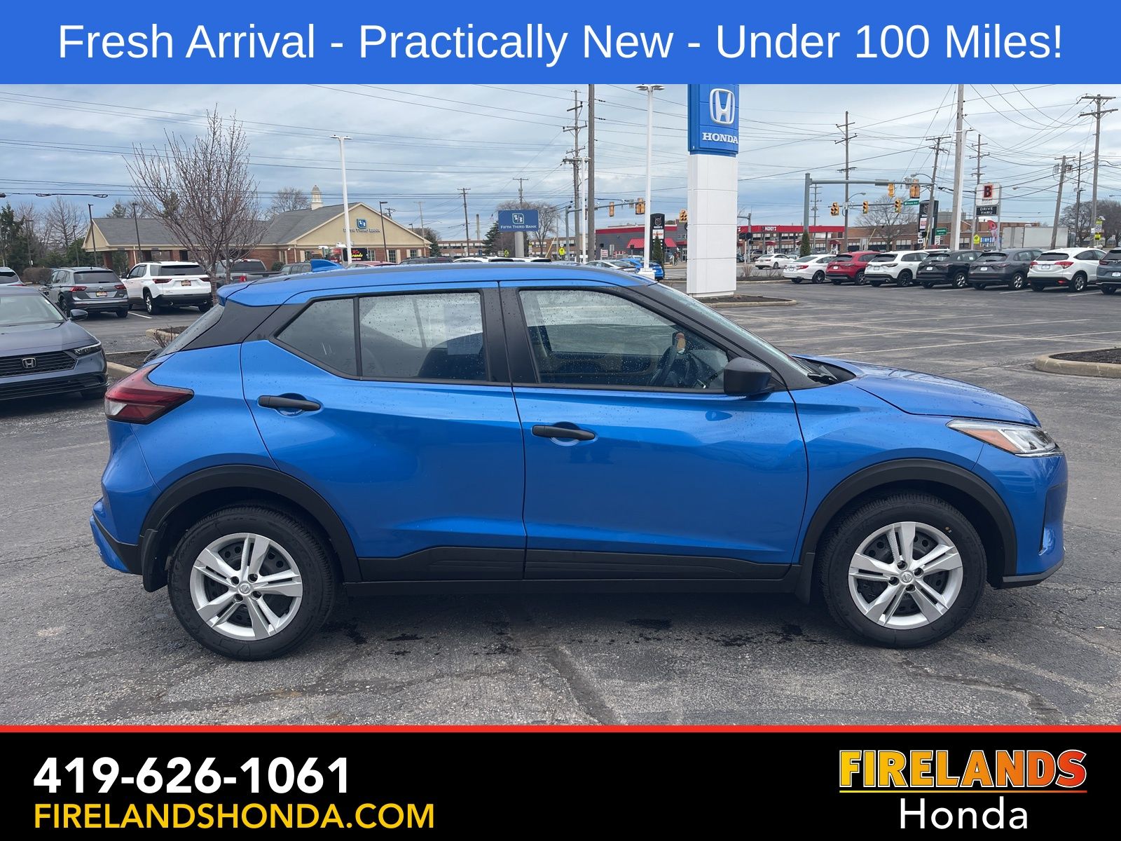 2025 Nissan KICKS PLAY Base - Photo 5