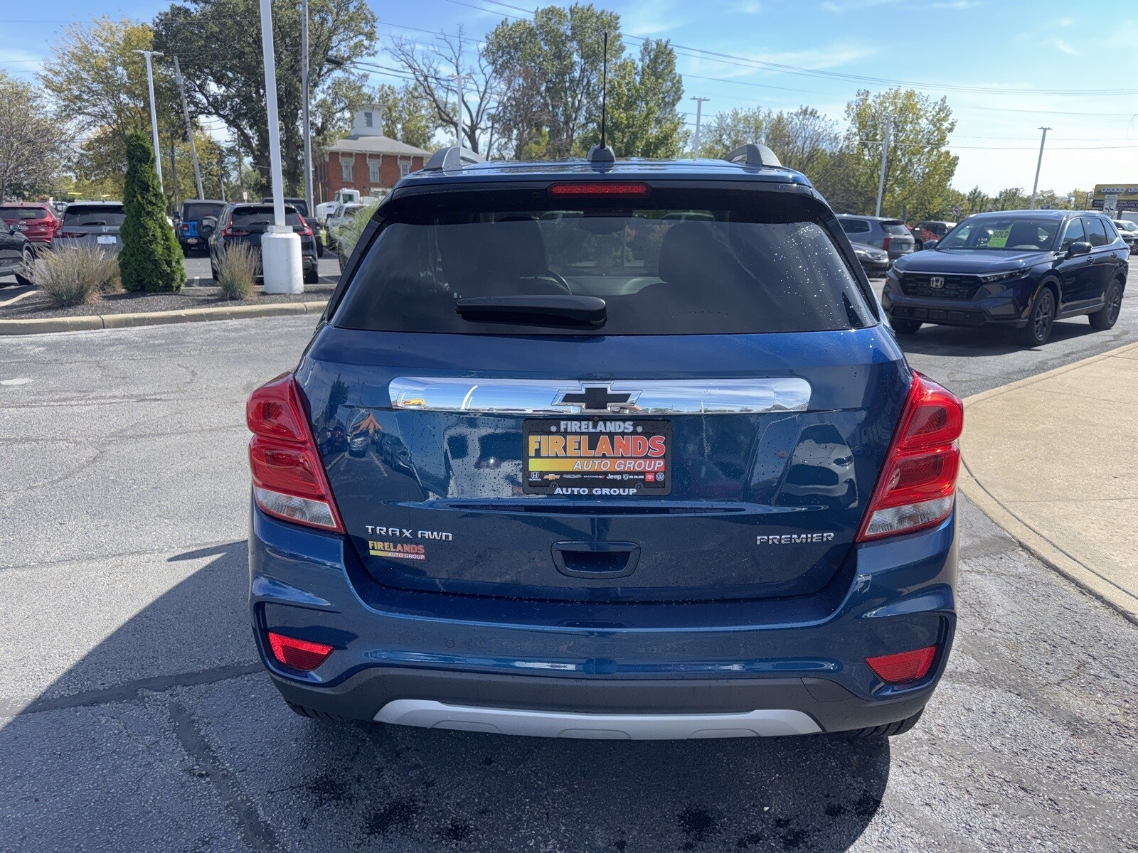 2020 Chevrolet Trax Premier photo 2