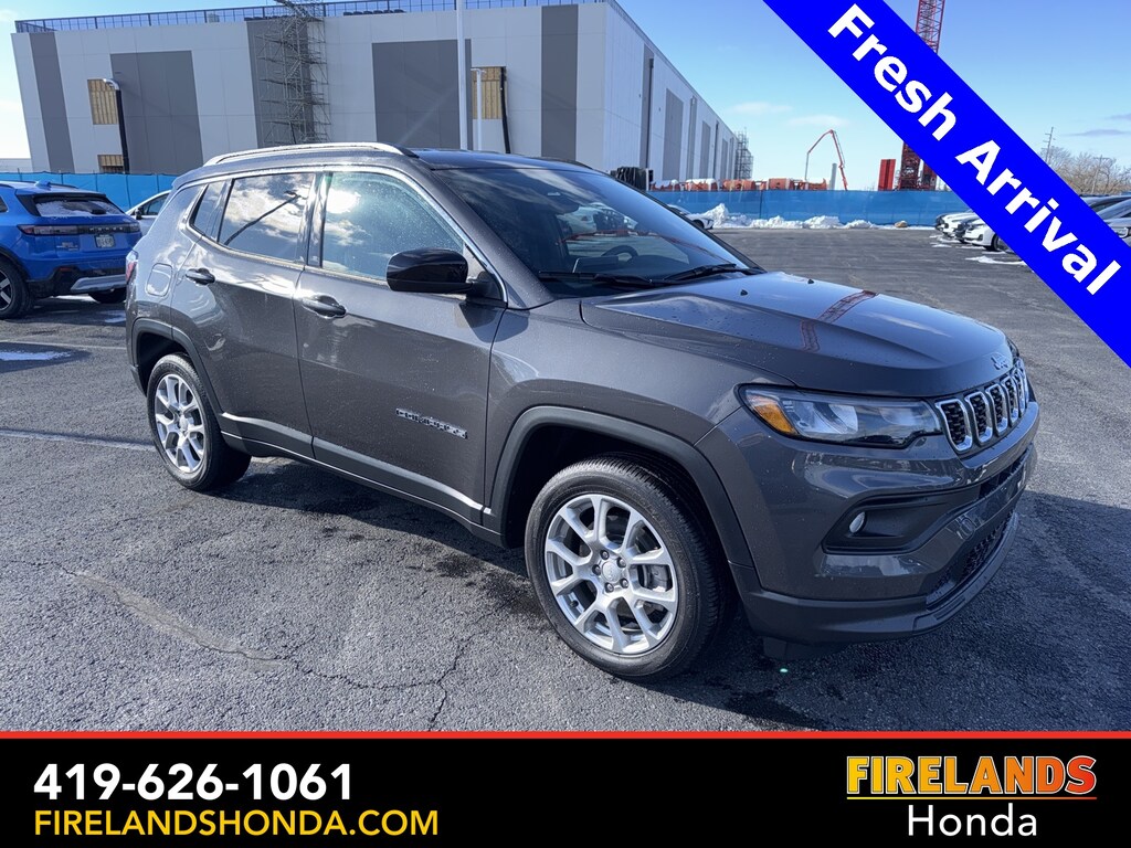 Used 2024 Jeep Compass Latitude Lux SUV