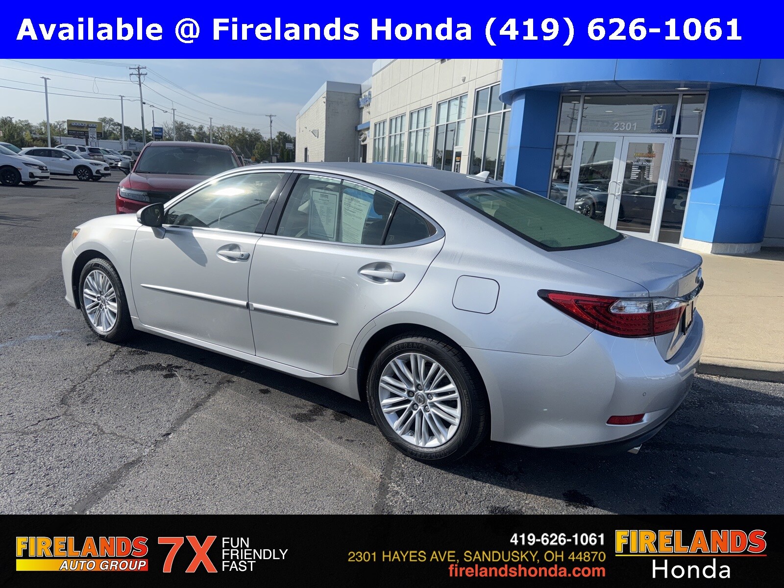 2013 Lexus ES 350 photo 3