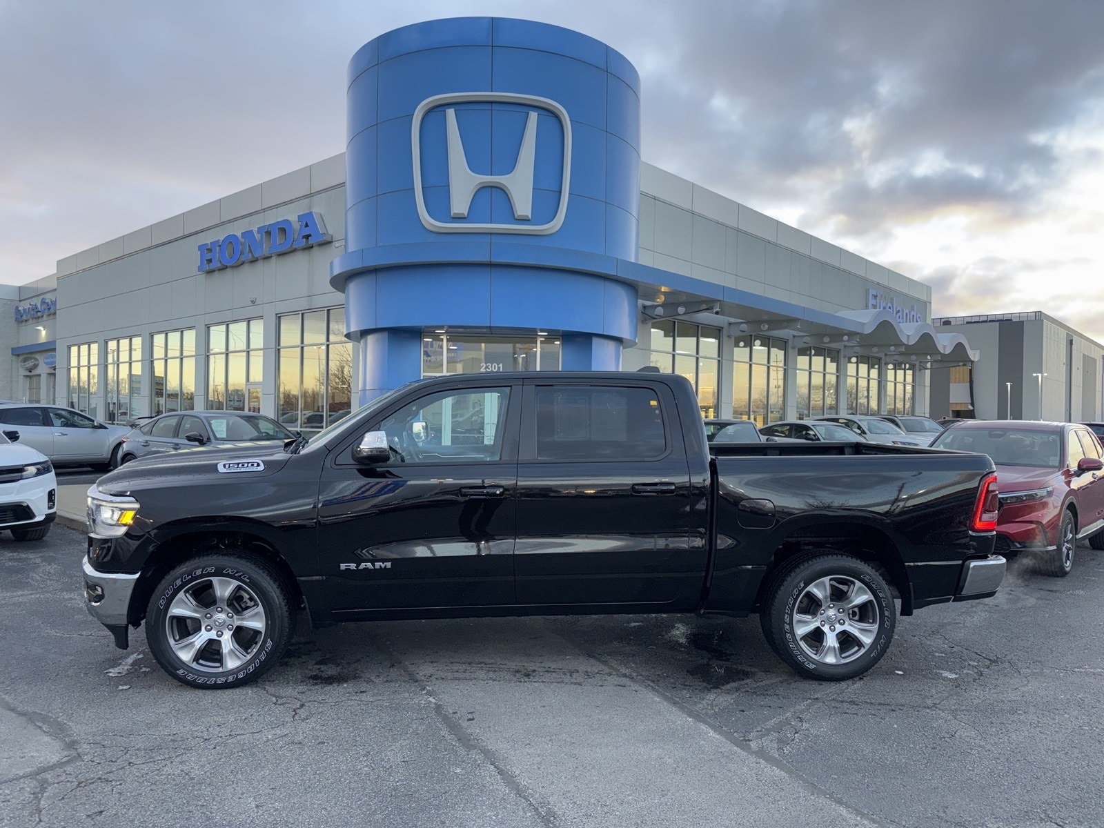 2023 RAM Ram 1500 Pickup Laramie's photo