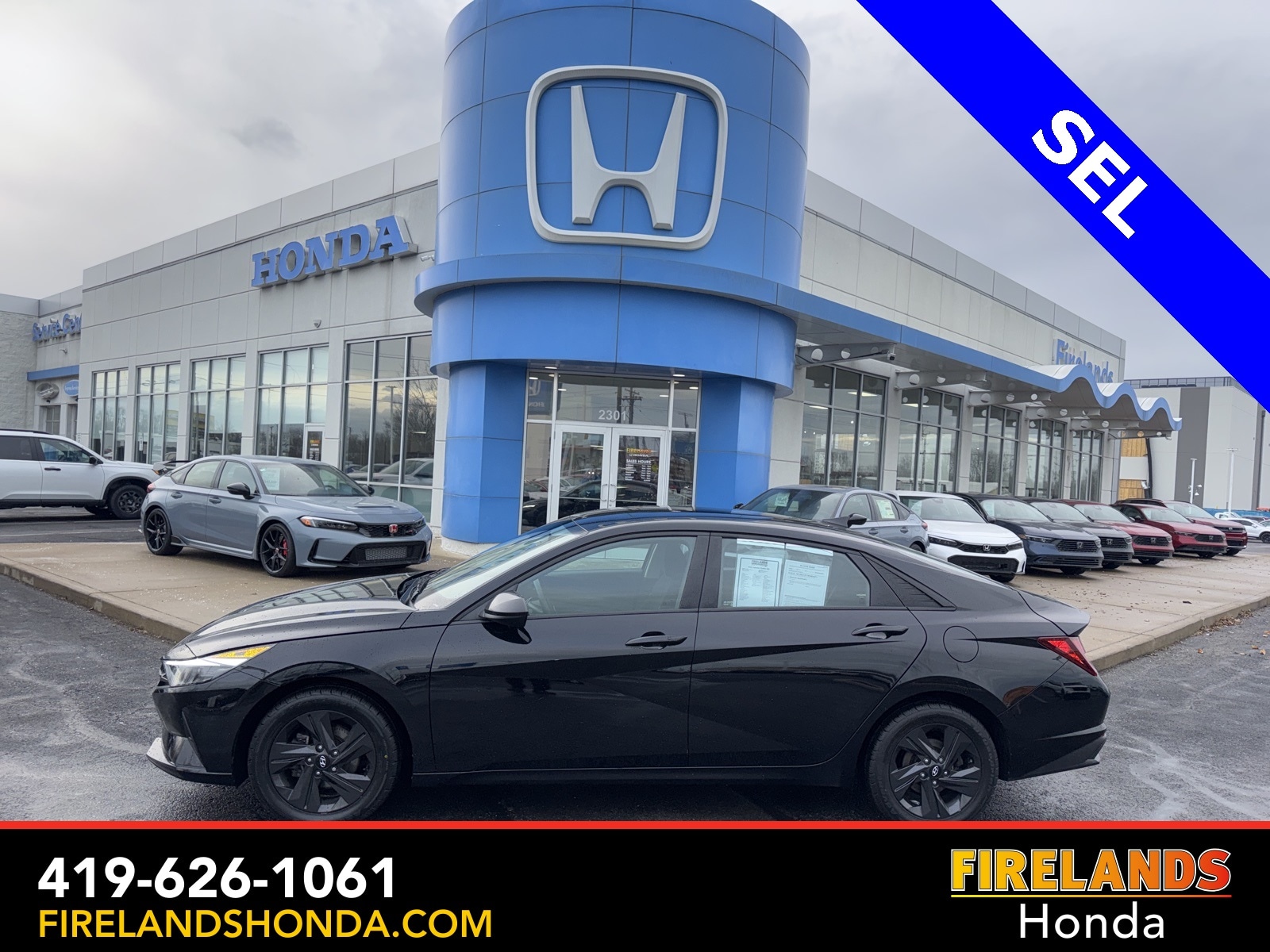 2022 Hyundai Elantra SEL's photo