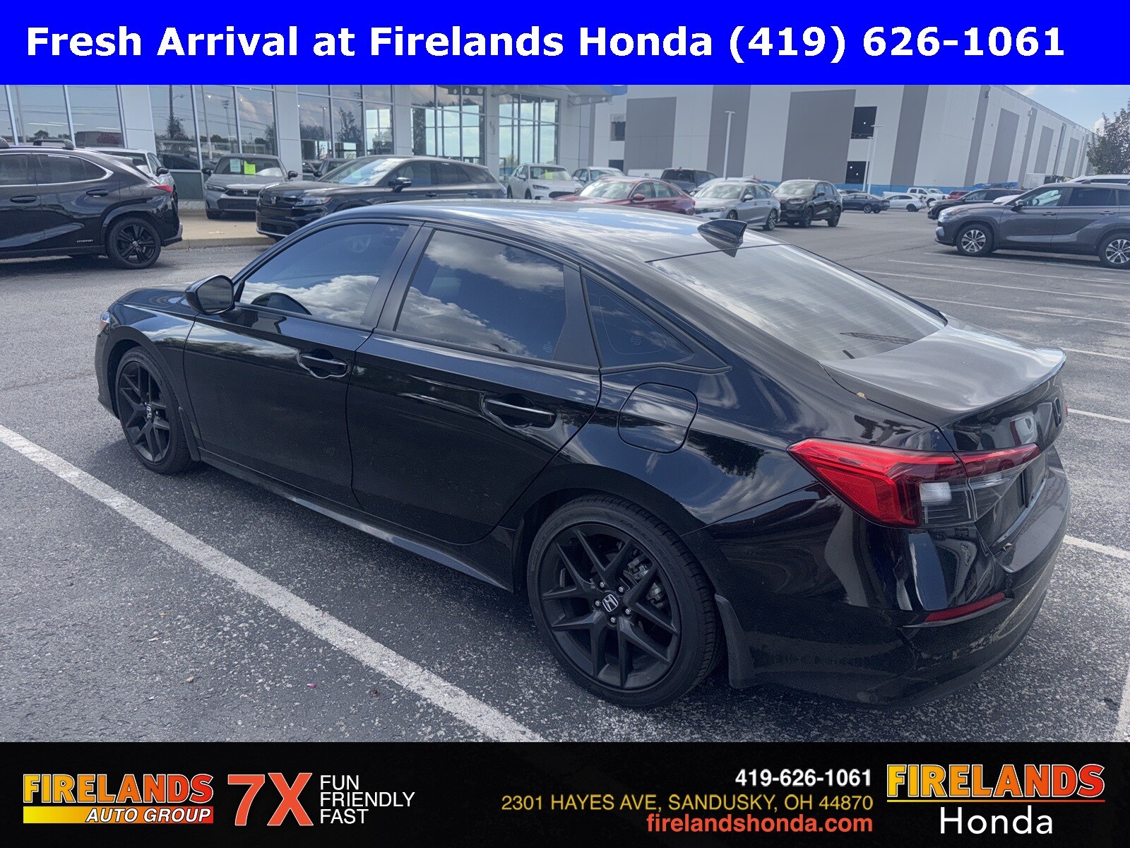 2024 Honda Civic Sport photo 3