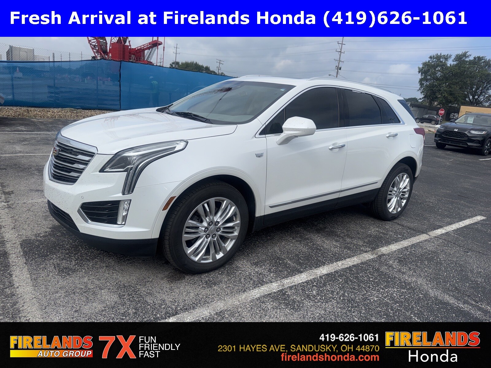 2017 Cadillac XT5 Premium Luxury photo 2