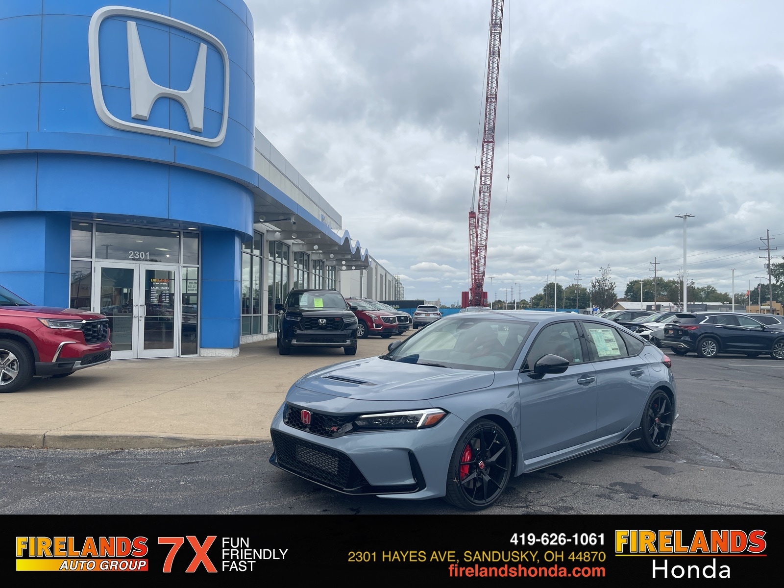 2025 Honda Civic Hatchback Type-R's photo