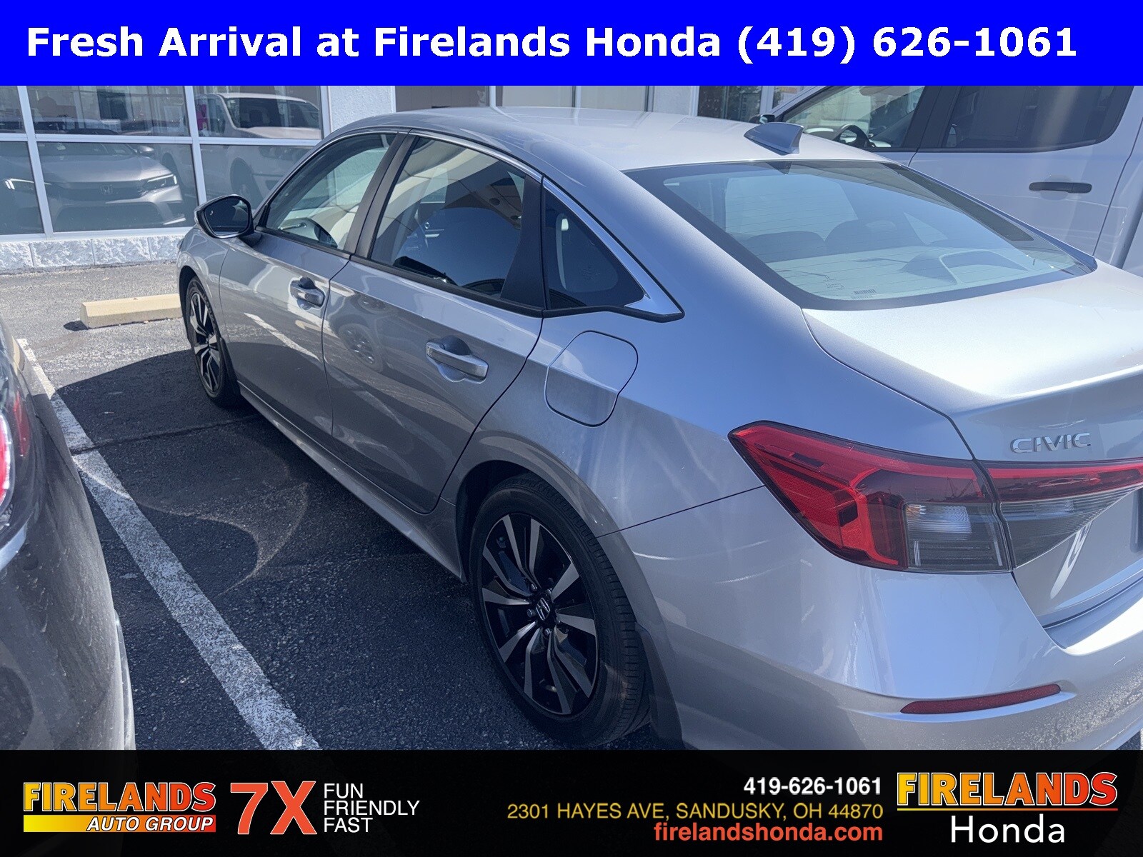 2023 Honda Civic EX photo 2