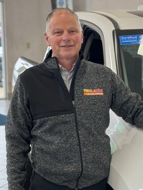 Staff member Roy Mercurio from fa5470f83305