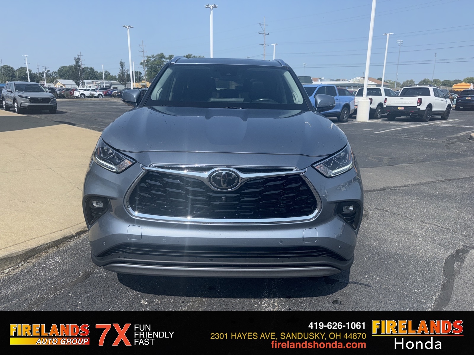 Used 2022 Toyota Highlander Platinum with VIN 5TDFZRAH4NS101281 for sale in Sandusky, OH