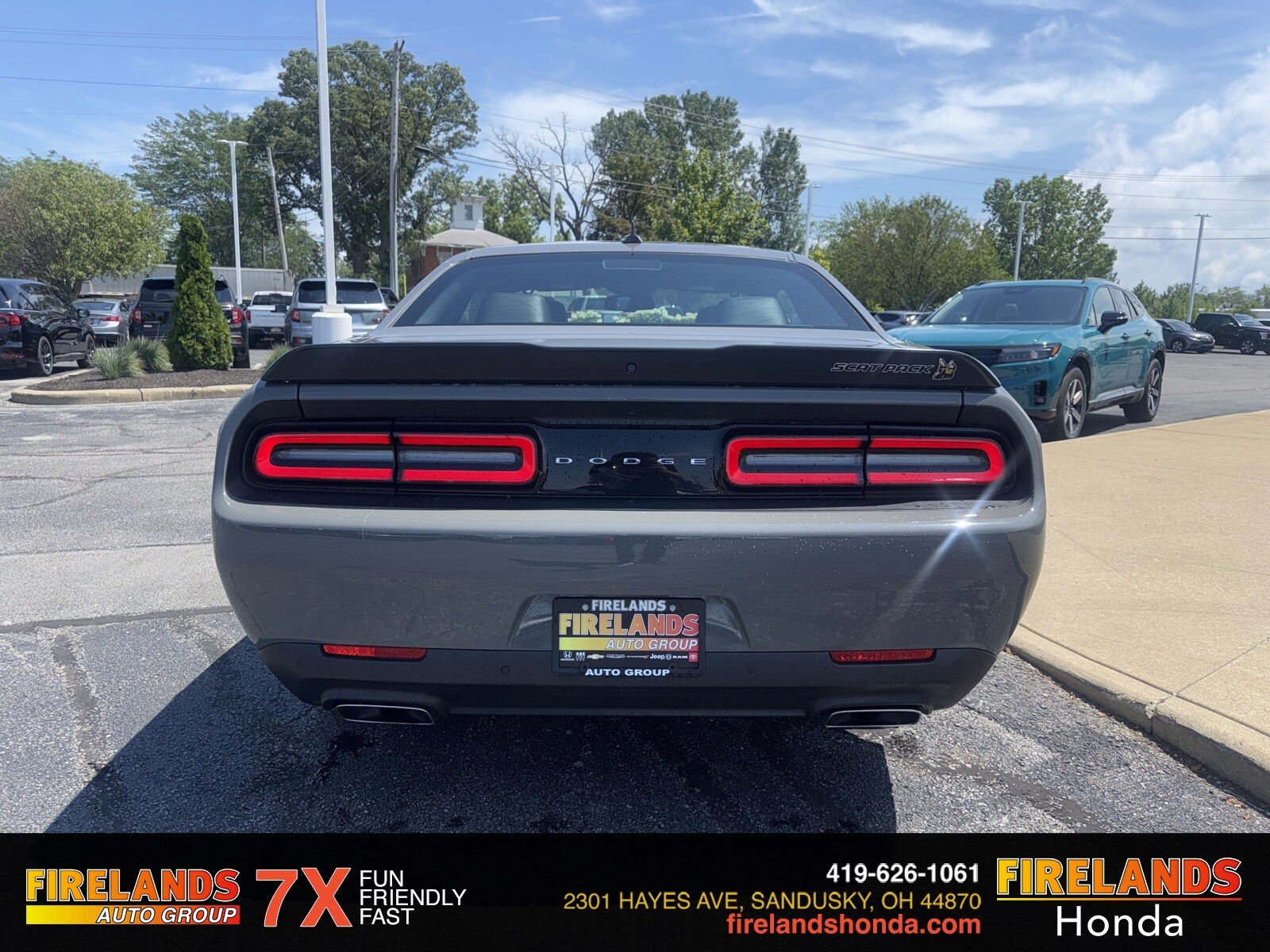 2023 Dodge Challenger R/T Scat Pack photo 4
