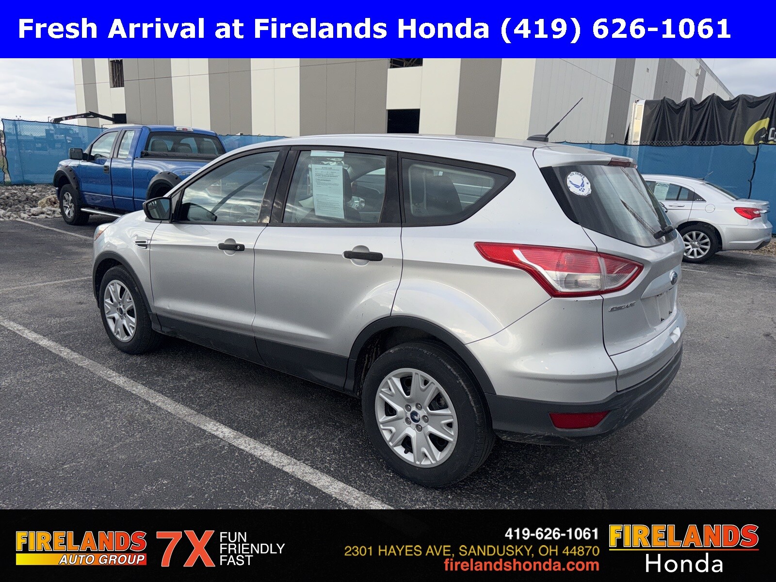 2015 Ford Escape S photo 2