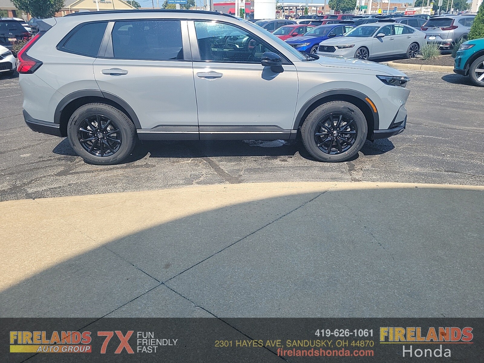 2026 Honda CR-V Hybrid Sport-L photo 3