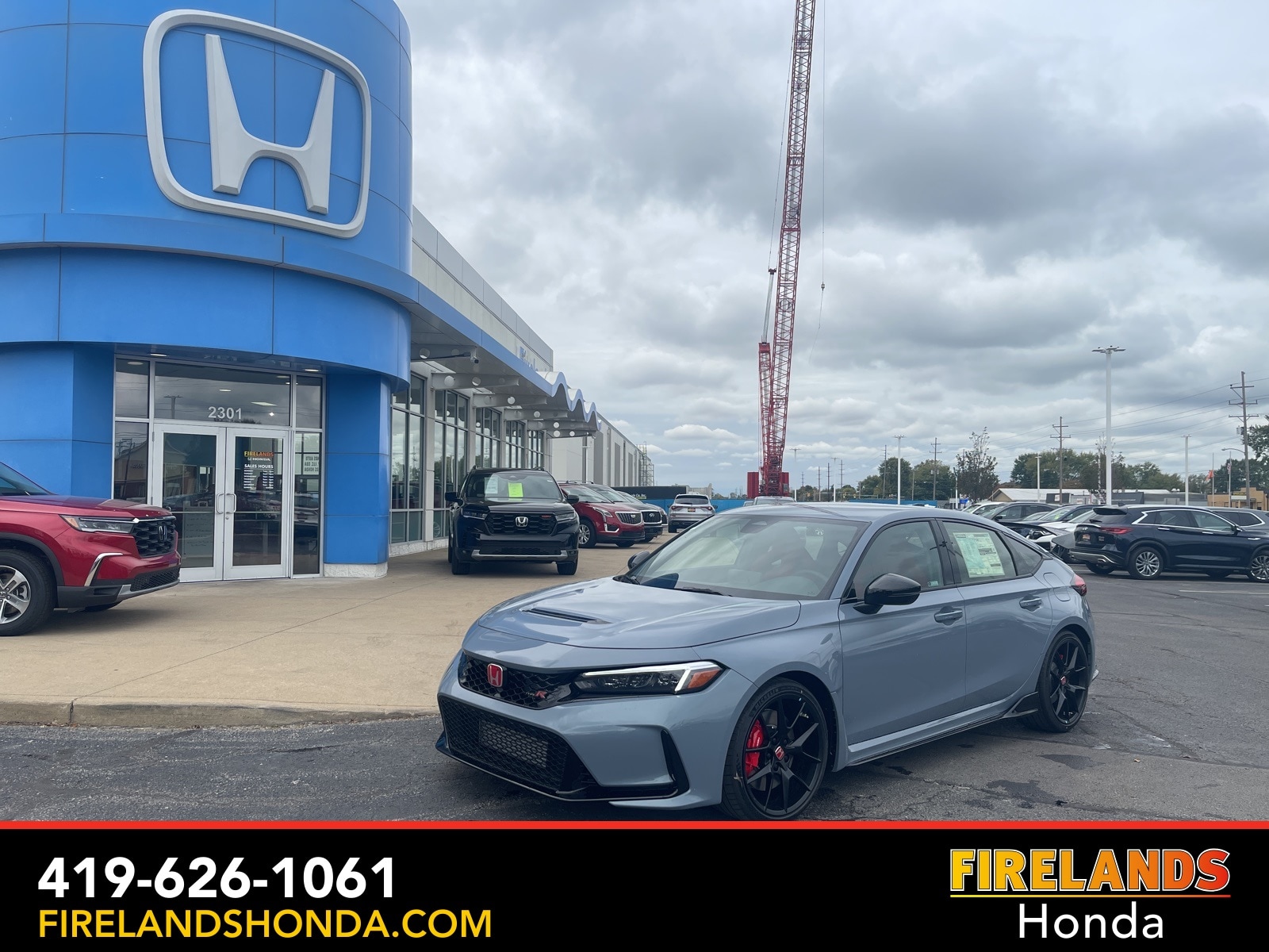 2025 Honda Civic Hatchback Type-R's photo