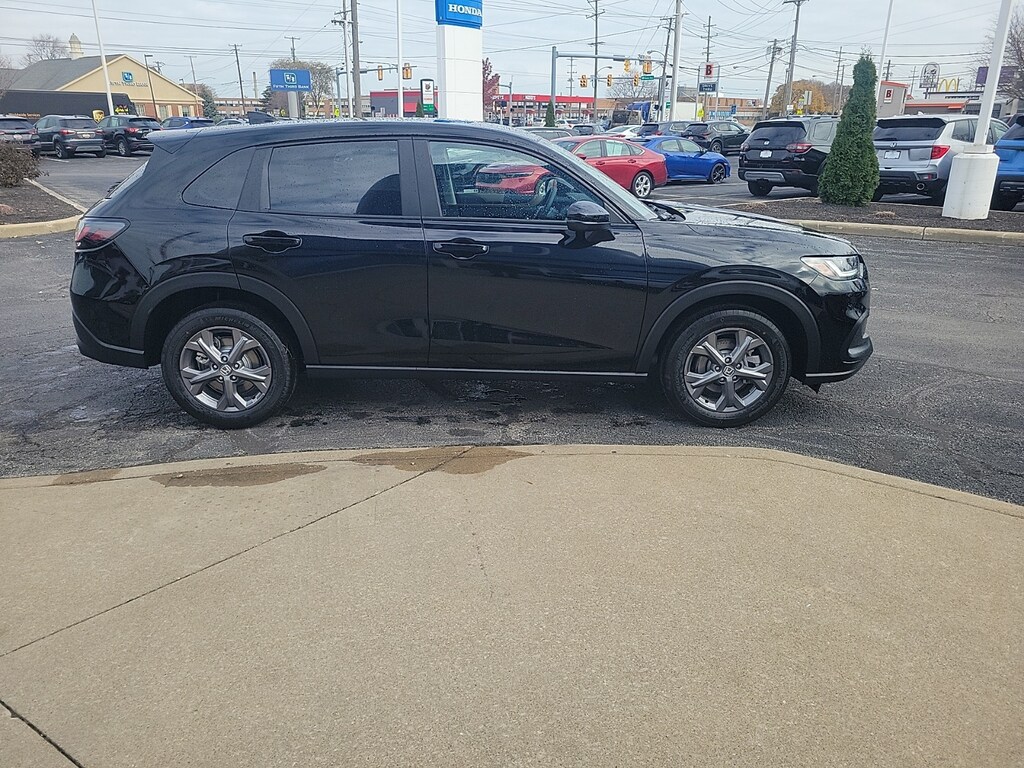 New 2026 Honda HR-V LX SUV