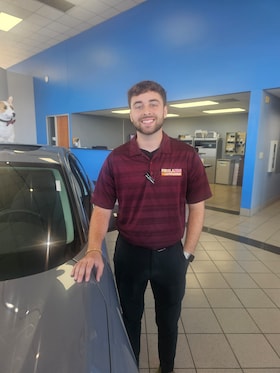 Staff member Konnor Ciullo from fa5470f83305