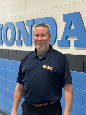 Staff member Robert Startup from 16e492aaa2af