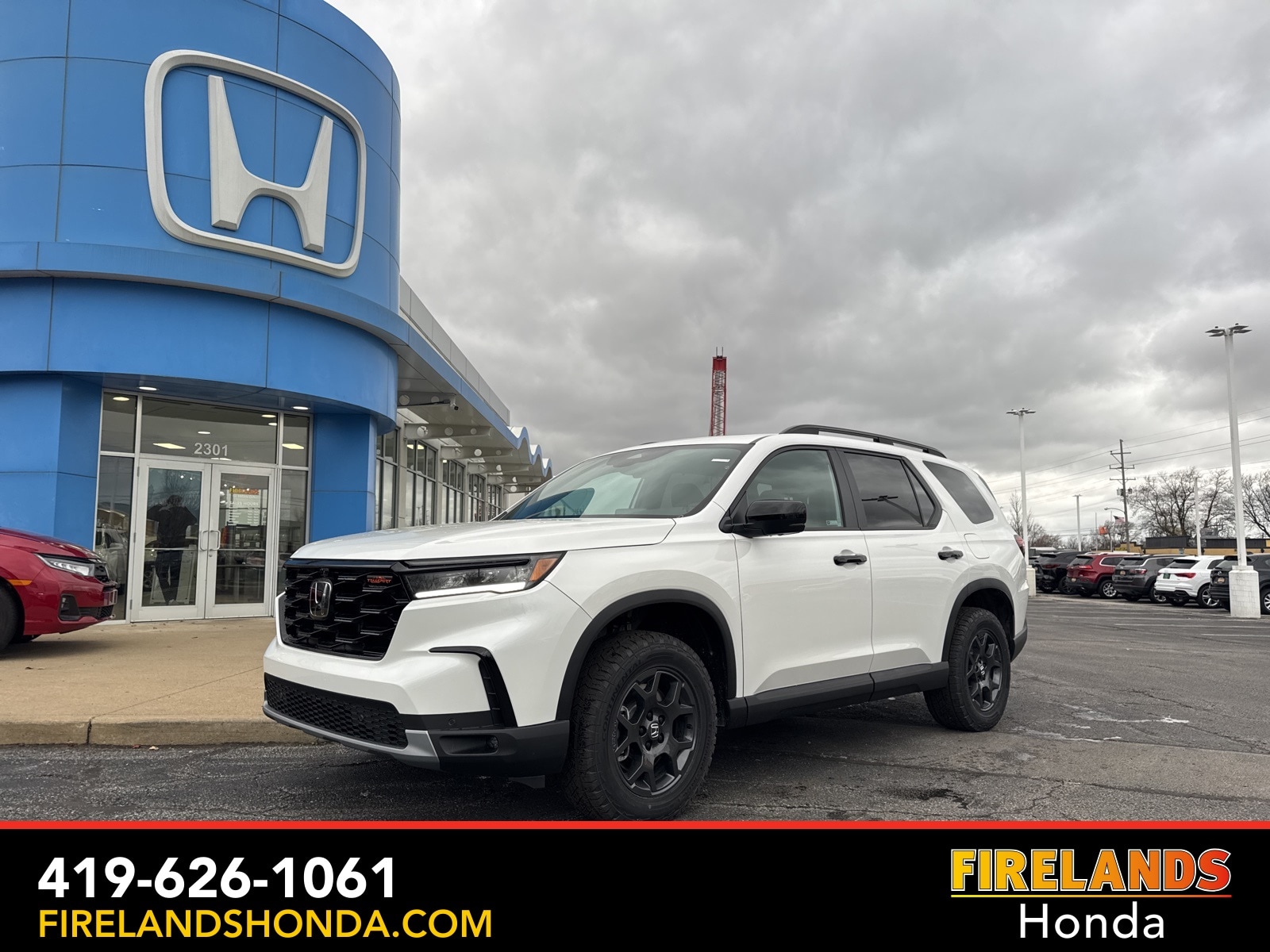 2025 Honda Pilot TrailSport's photo