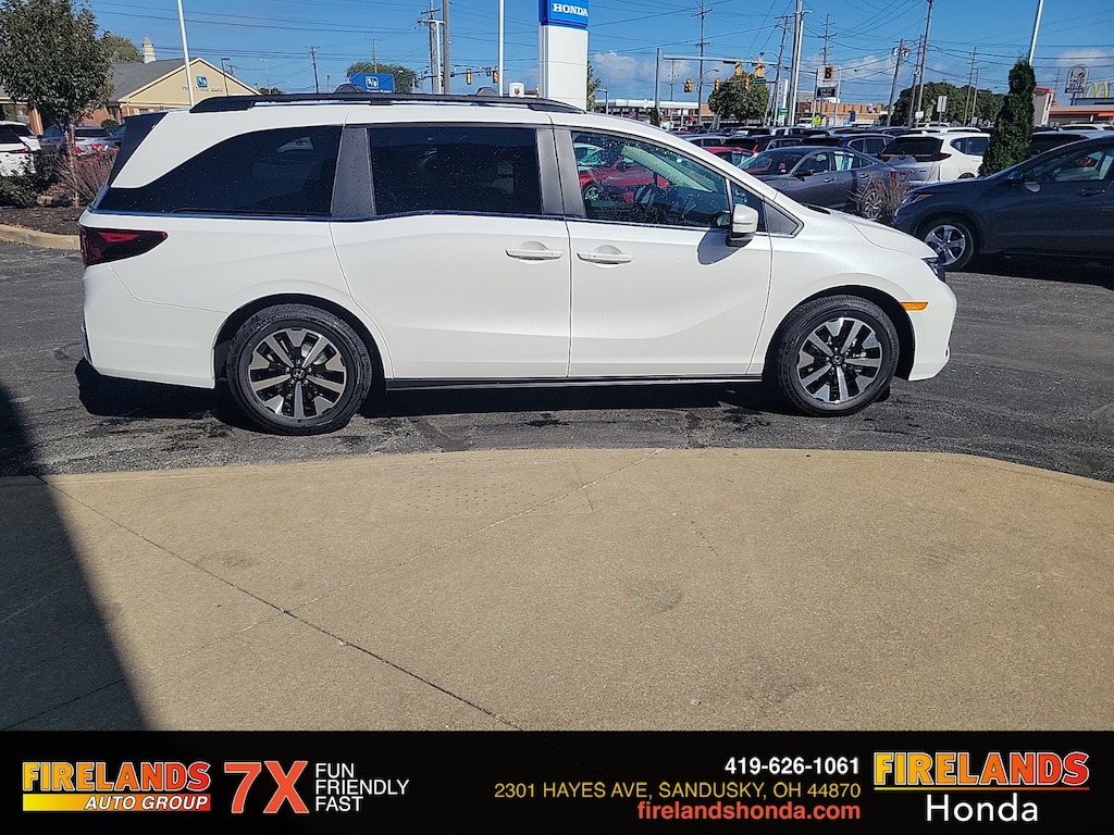 New 2026 Honda Odyssey EX-L Van Passenger