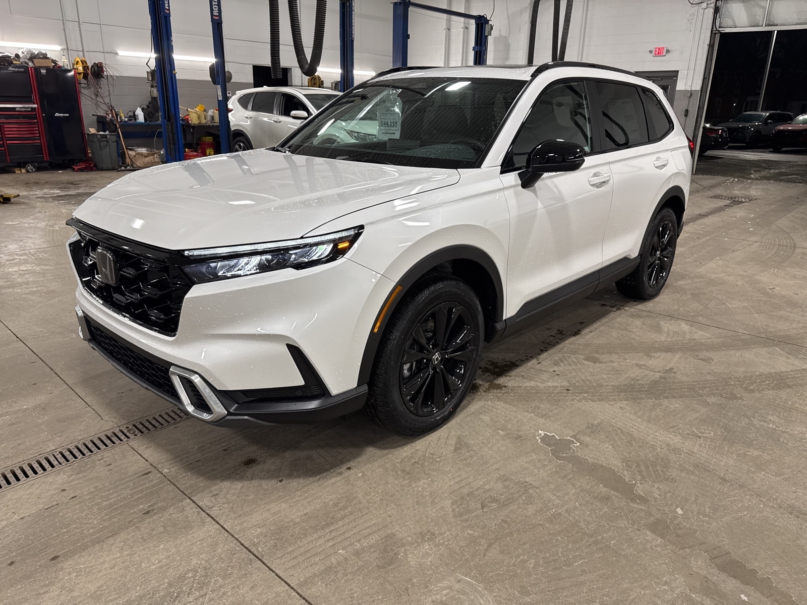 2026 Honda CR-V Sport Touring's photo