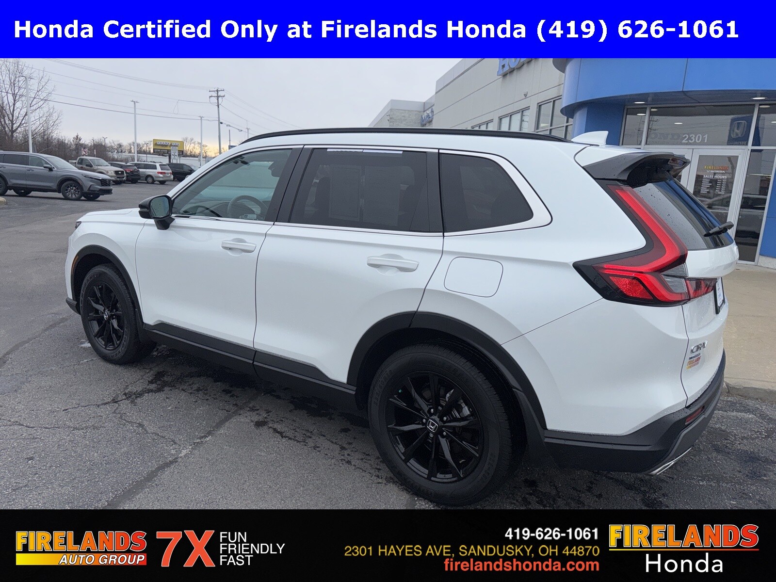 2023 Honda CR-V Hybrid Sport photo 3