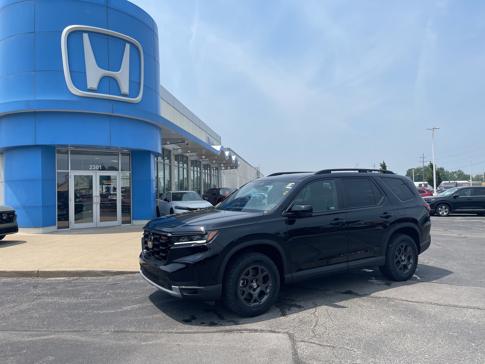 2025 Honda Pilot TrailSport's photo