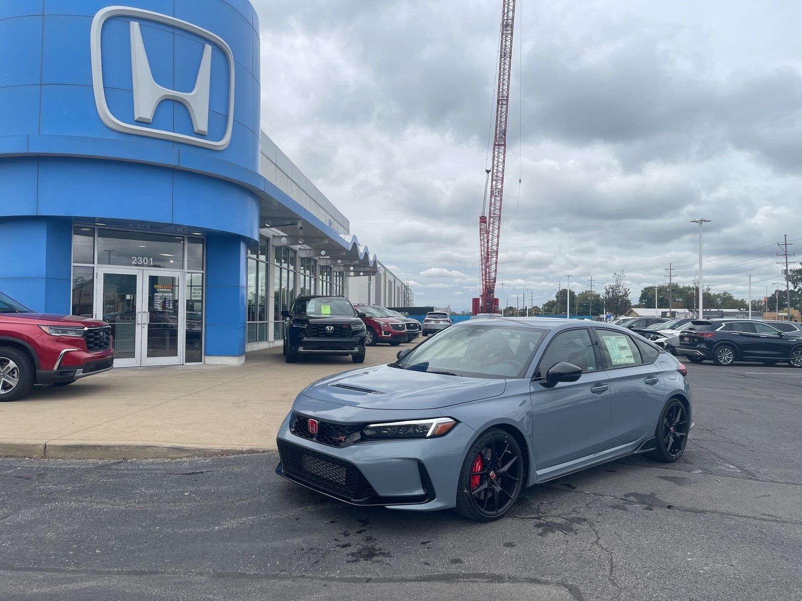 2025 Honda Civic Hatchback Type-R's photo