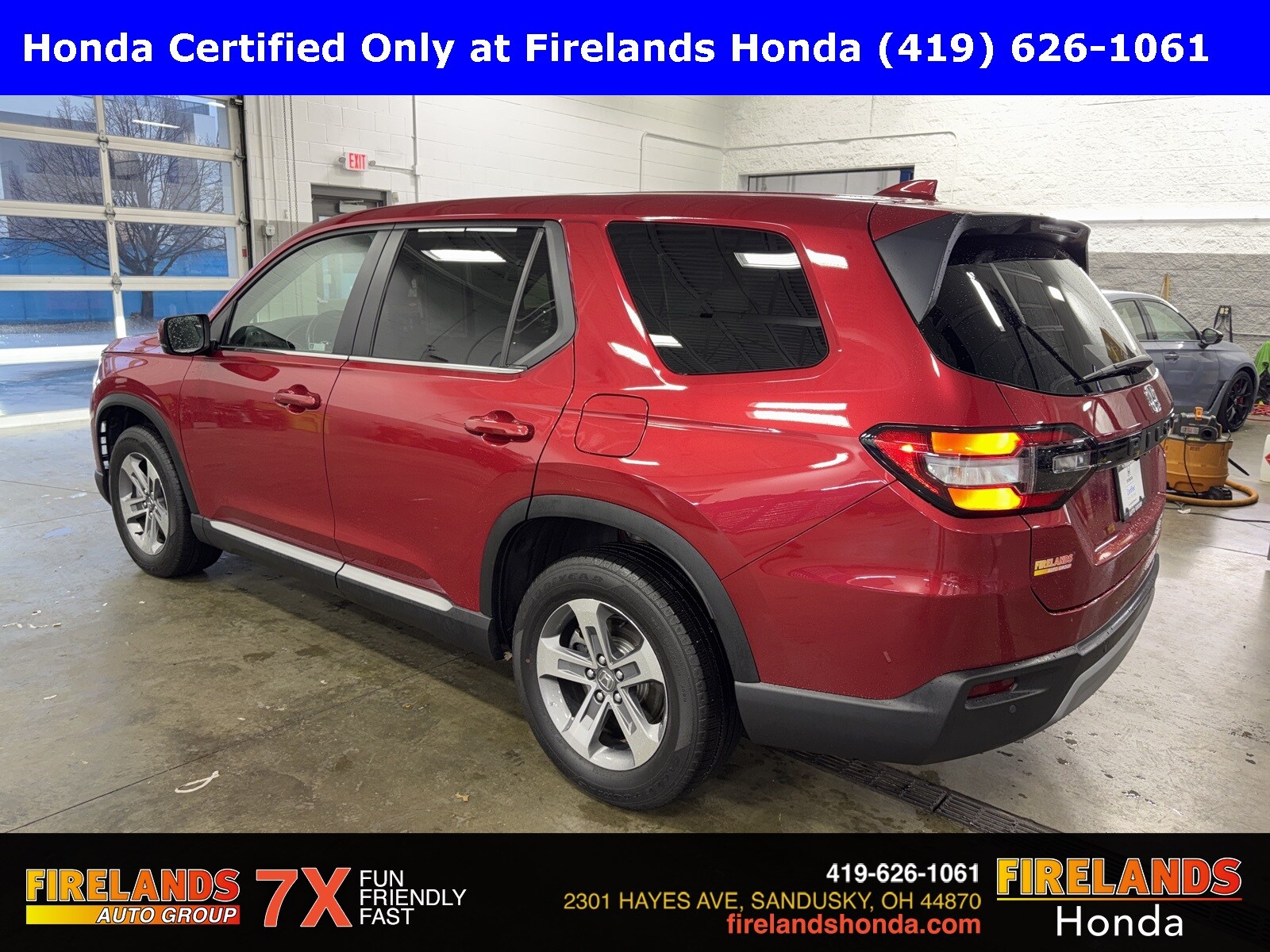 2024 Honda Pilot EX-L photo 3