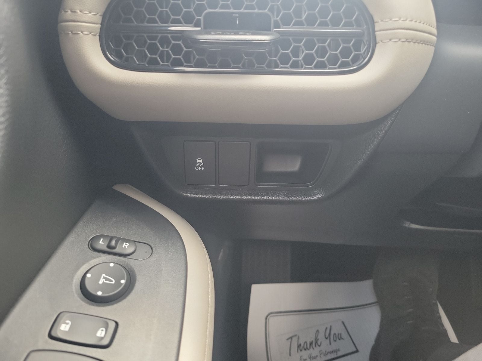 2026 Honda HR-V LX - Photo 23